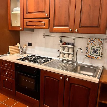 Monia Coliseum Apartment روما المظهر الخارجي الصورة