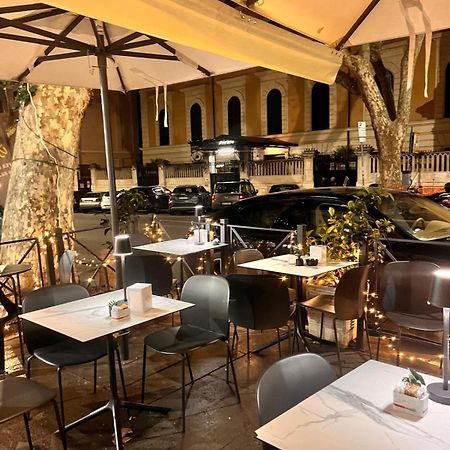 Monia Coliseum Apartment روما المظهر الخارجي الصورة