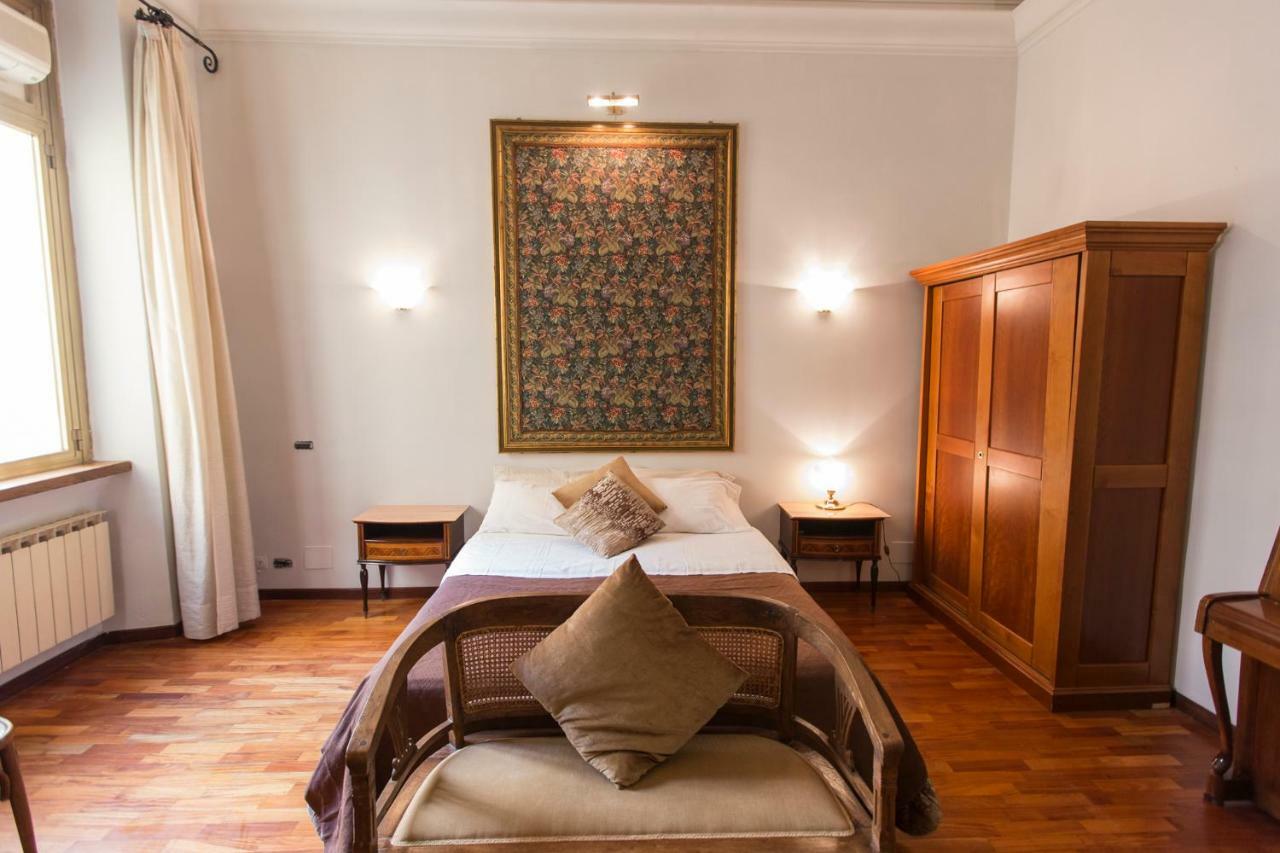Monia Coliseum Apartment روما المظهر الخارجي الصورة