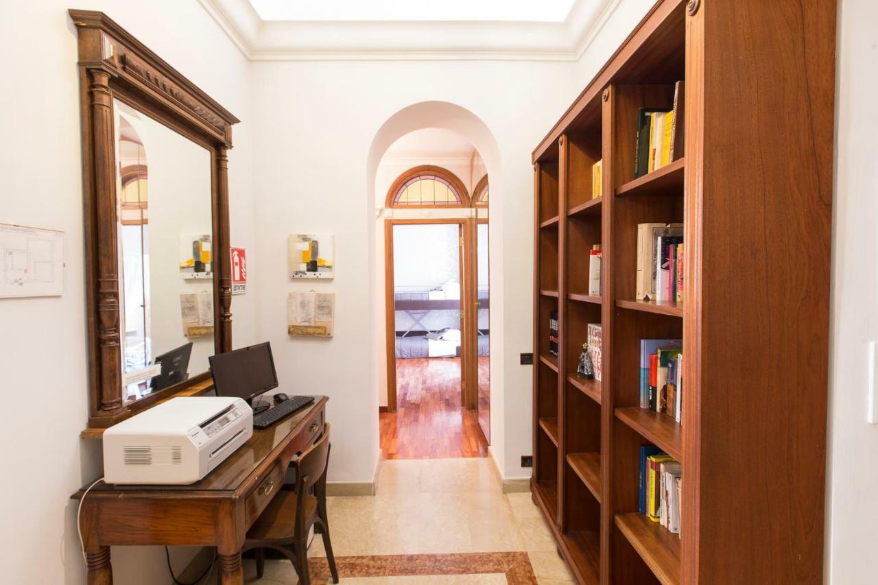 Monia Coliseum Apartment روما المظهر الخارجي الصورة